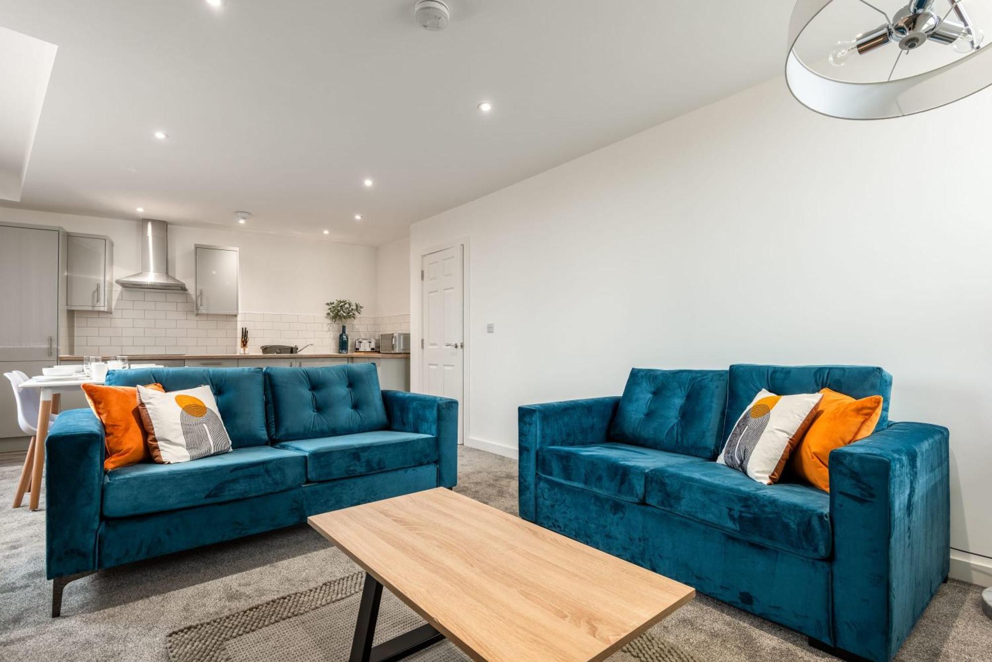 Lovely 1 Bedroom Apartment In Central Rotherham Bagian luar foto